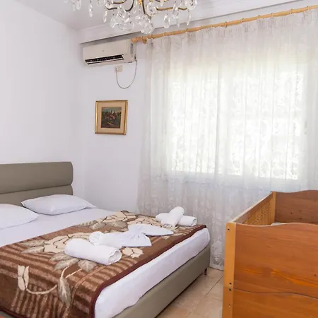 Vintage Blloku Daire Tiran