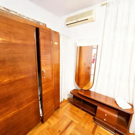 Vintage Blloku Apartmán Tirana